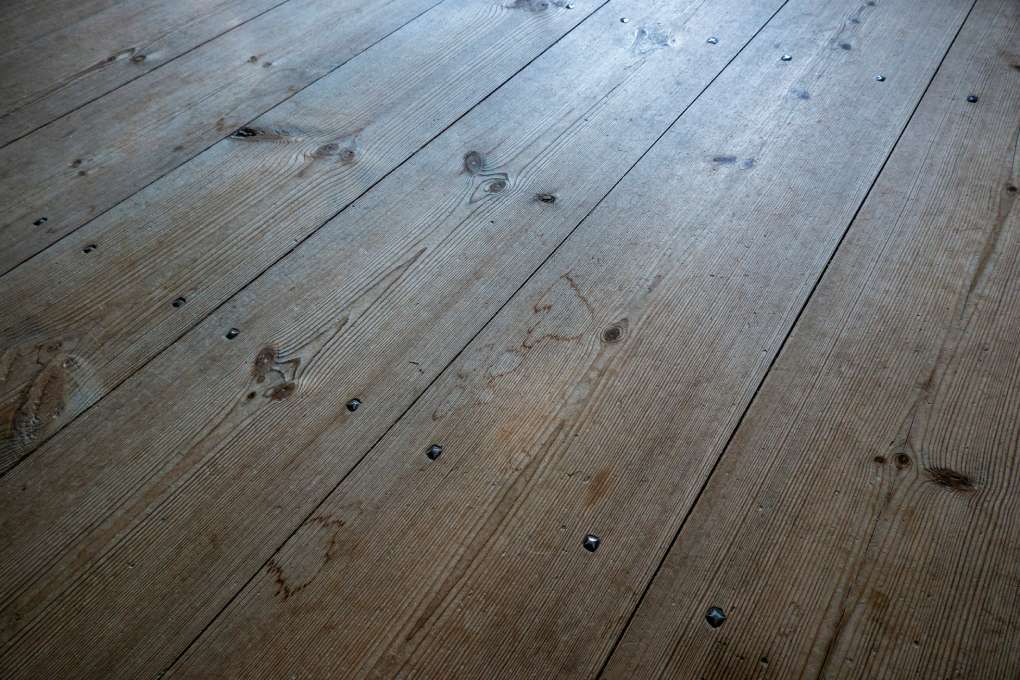 podłoga drewniana